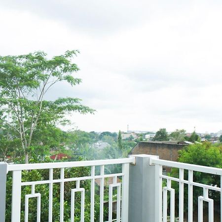 Kost Eksklusif Teduh Salakan Exterior foto